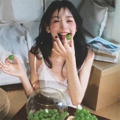 猫眼看人